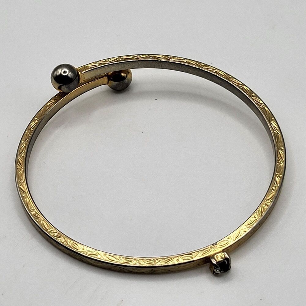 Estate Rare 14k Gold Plated Bangle Bracelet 2.5in dia
